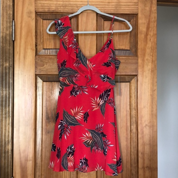 Lulus Dresses & Skirts - Lulu’s cute dress